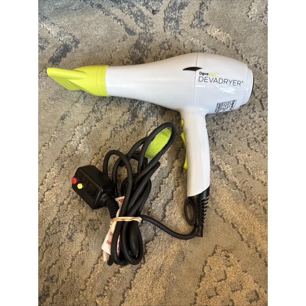DevaCurl DevaDryer Hair Dryer White w/ Concentrator Nozzle Attachment Tested